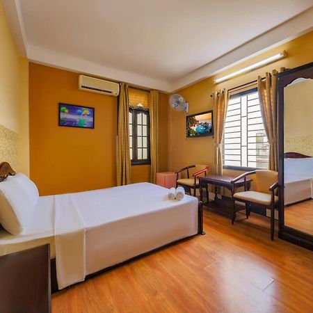 Ponys Hotel Nha Trang Extérieur photo