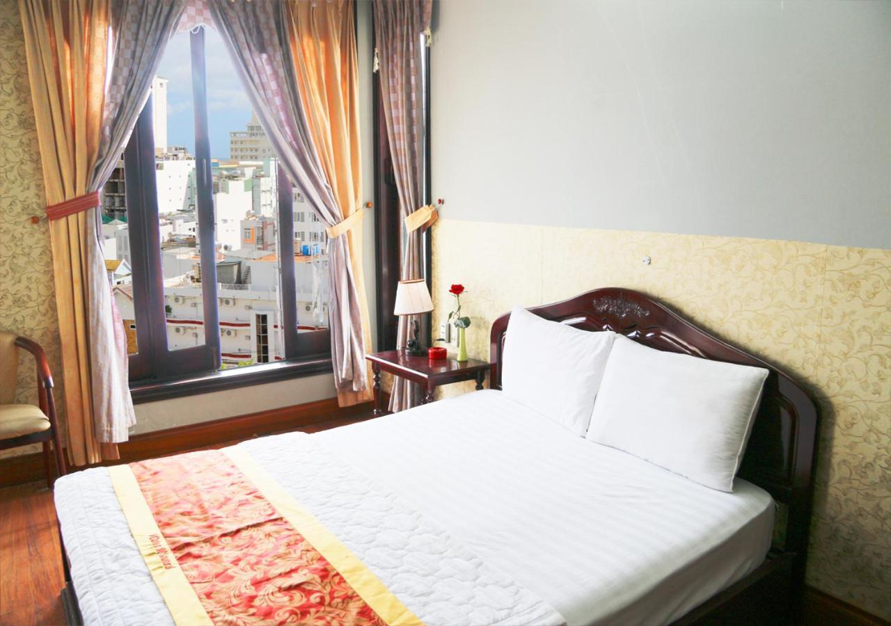 Ponys Hotel Nha Trang Extérieur photo