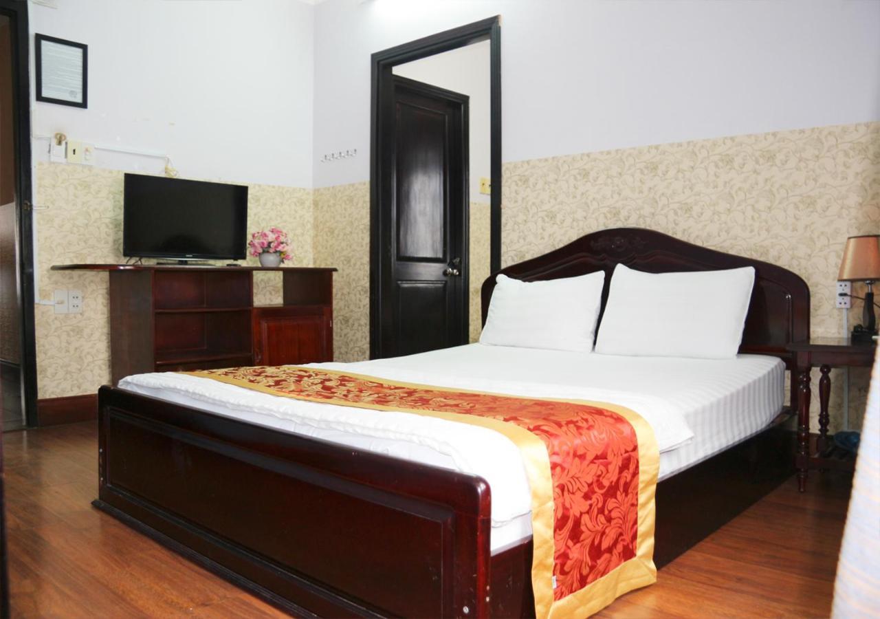 Ponys Hotel Nha Trang Extérieur photo