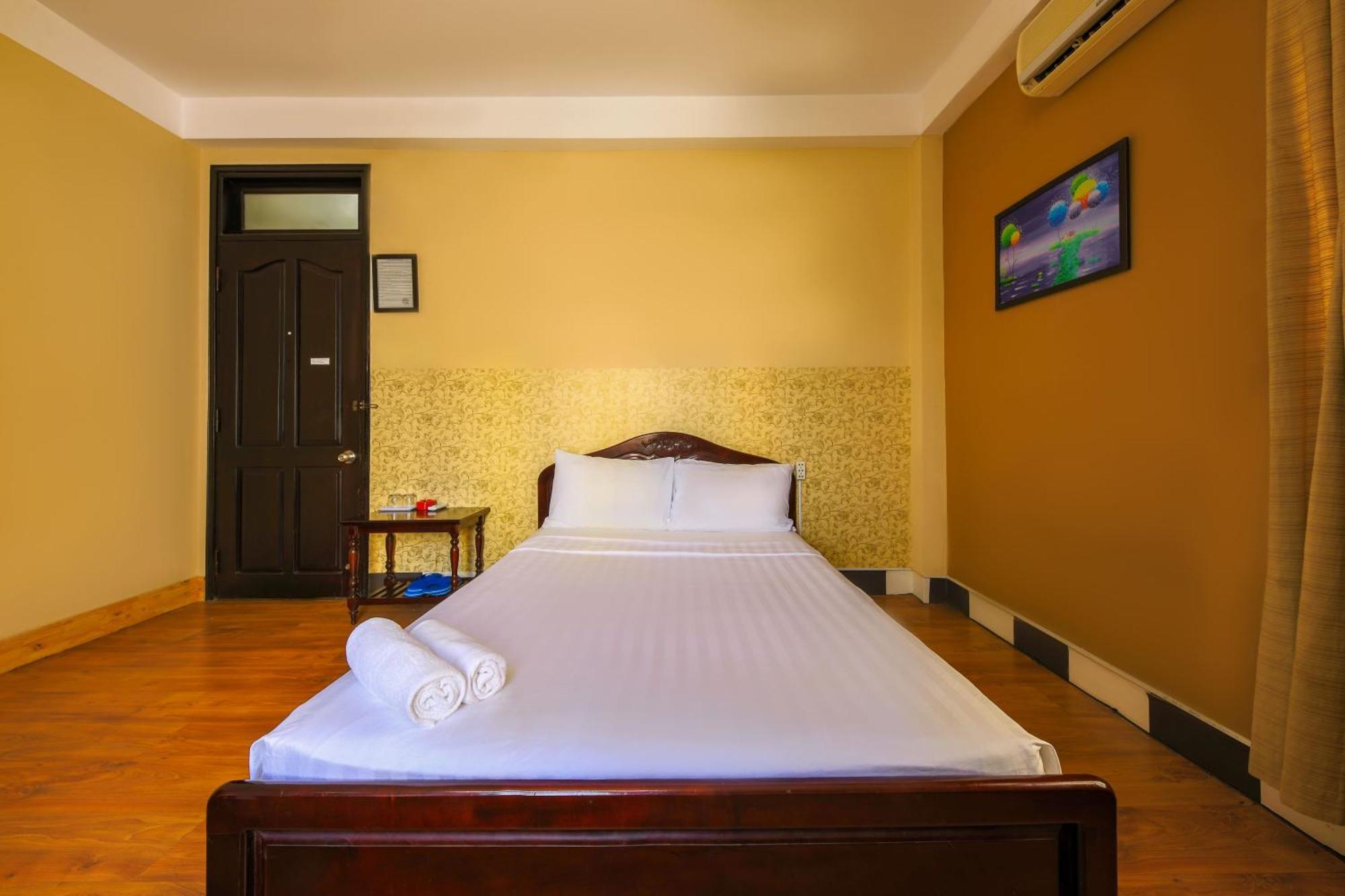 Ponys Hotel Nha Trang Extérieur photo