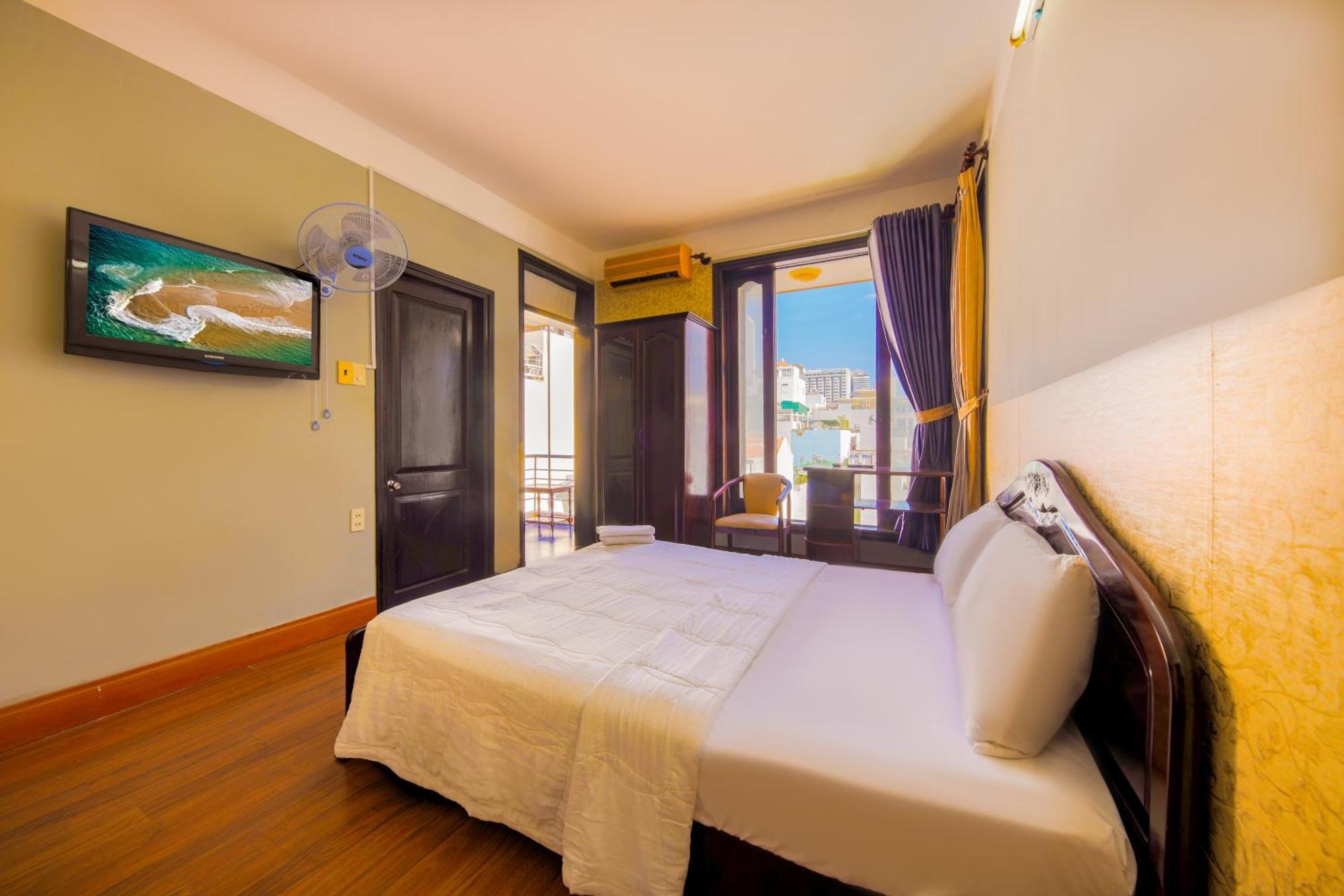 Ponys Hotel Nha Trang Extérieur photo