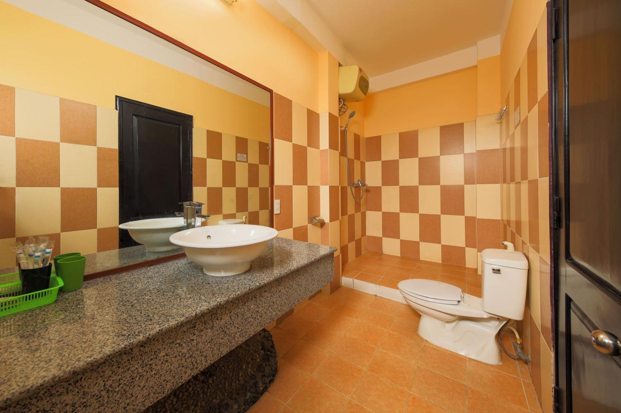 Ponys Hotel Nha Trang Extérieur photo