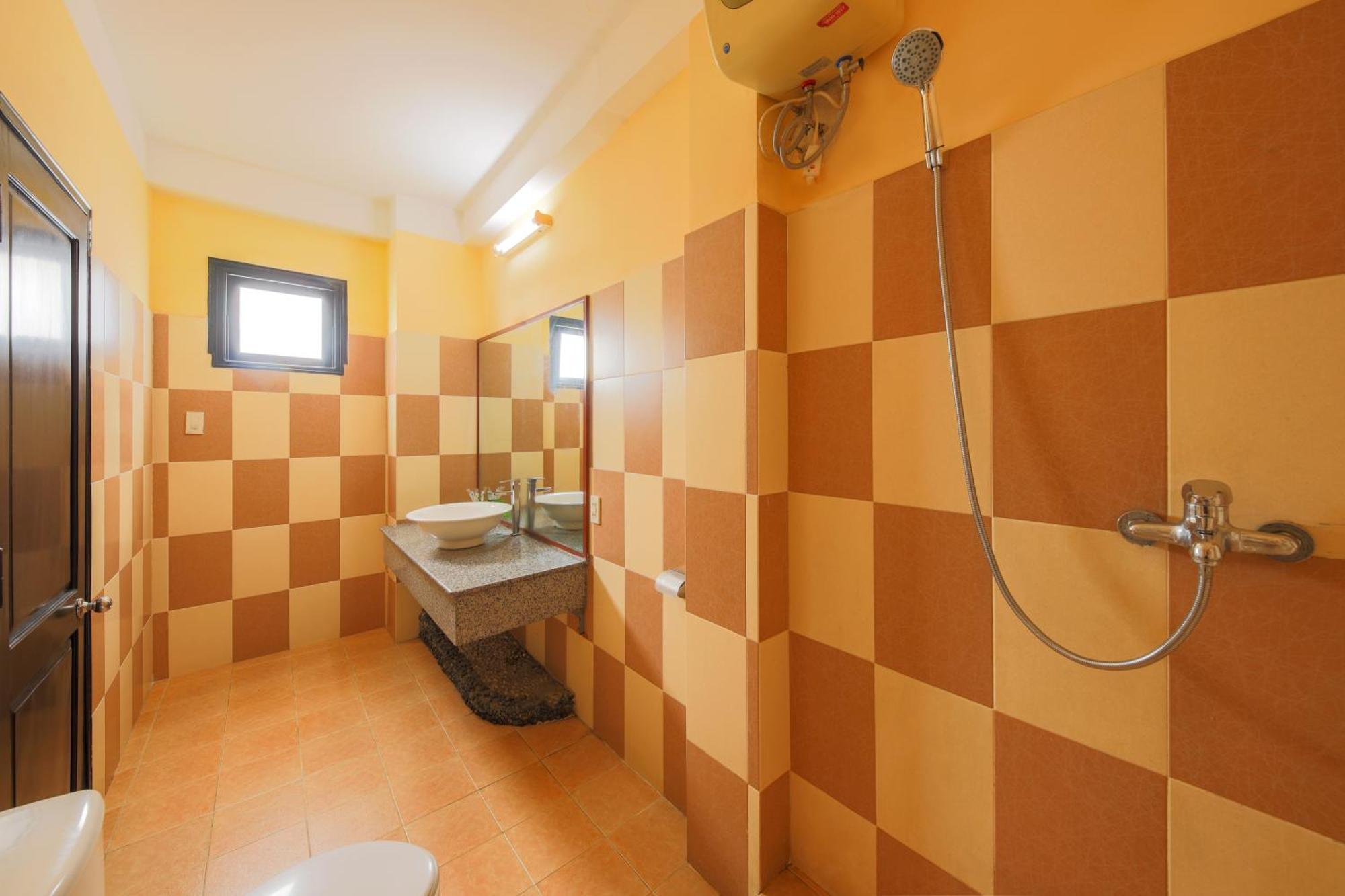 Ponys Hotel Nha Trang Extérieur photo