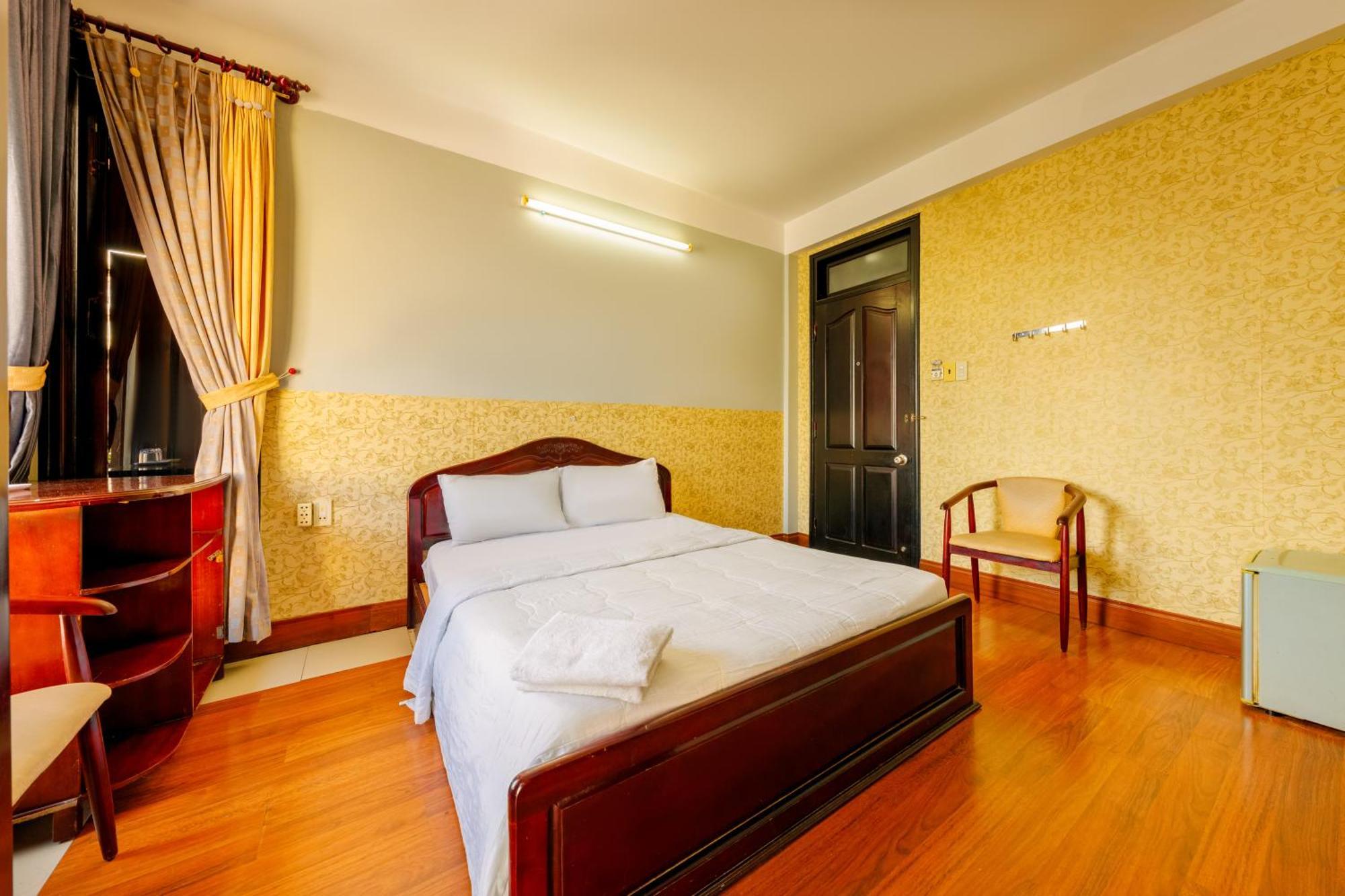 Ponys Hotel Nha Trang Extérieur photo